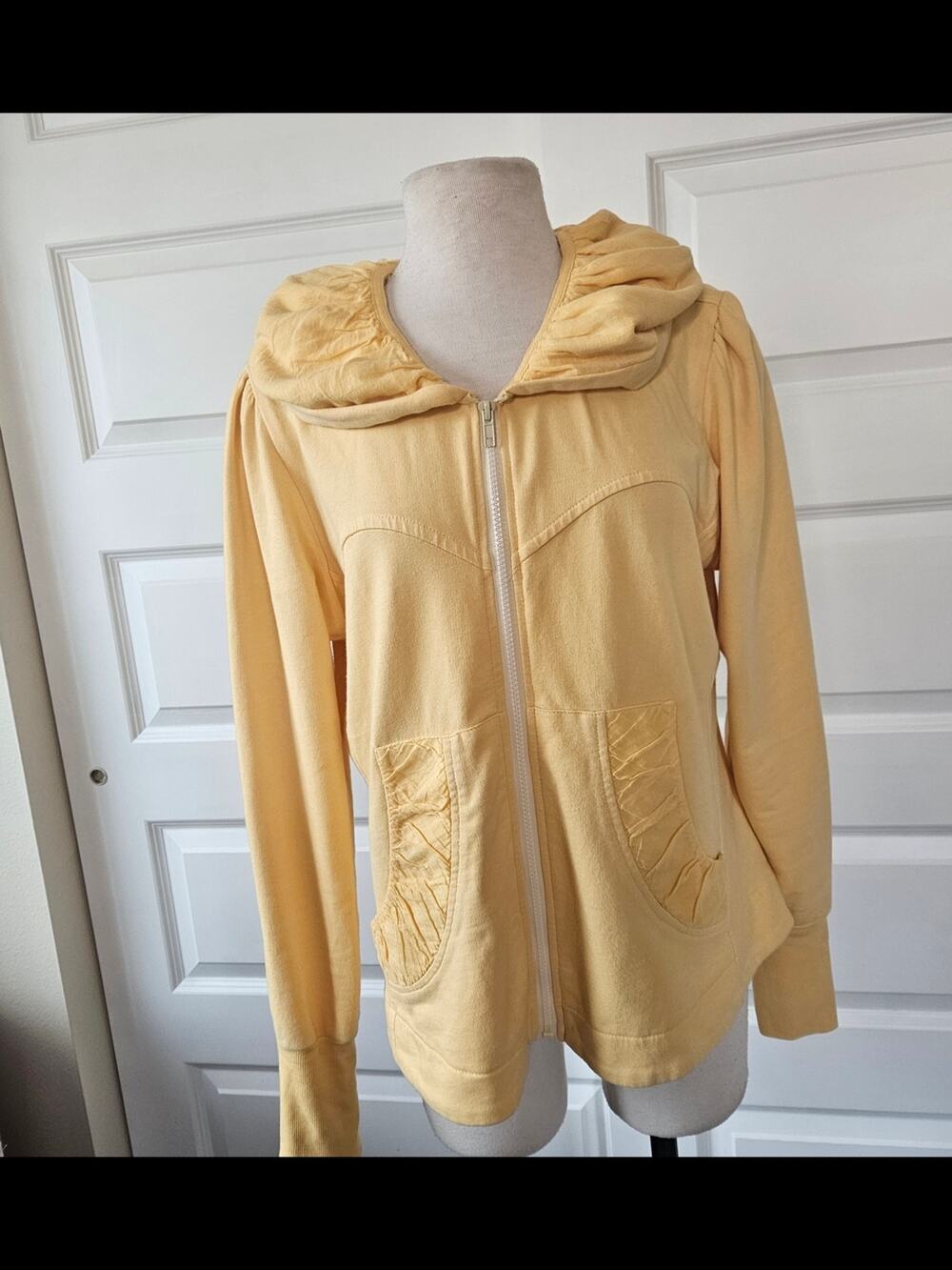 CMC Color Me Cotton Alana Bubble Hoodie - Saffron Yellow - EUC Large